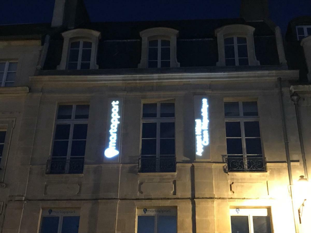 Smart Appart Caen Republique Luaran gambar